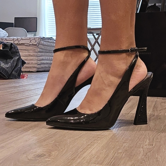 Nine West Tabitha Patent Leather Pump With Rhinestone Heel Sz 9.5 Like New Black - Picture 12 of 12